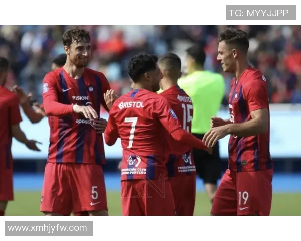 波特诺与蒙得国民的激烈对决揭示足球战术与团队精神的完美结合